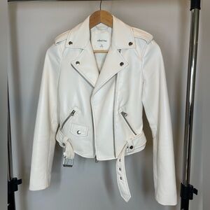 Aritzia Wilfred Vegan Leather White Lennon biker jacket XXS